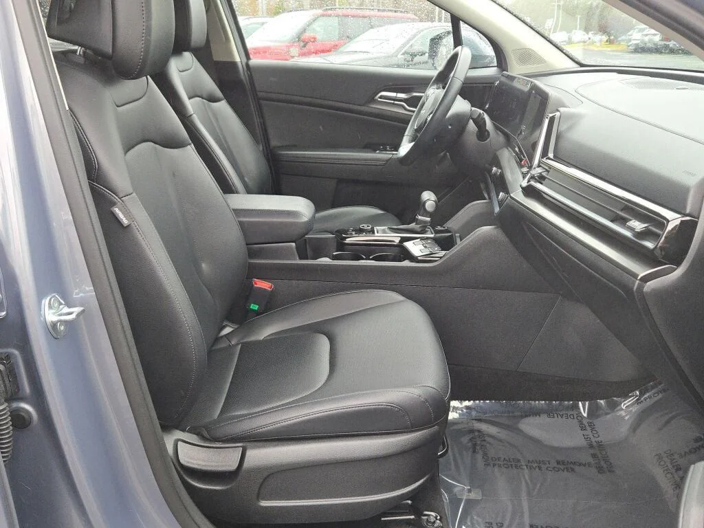Used 2024 Silver Kia EX image 7