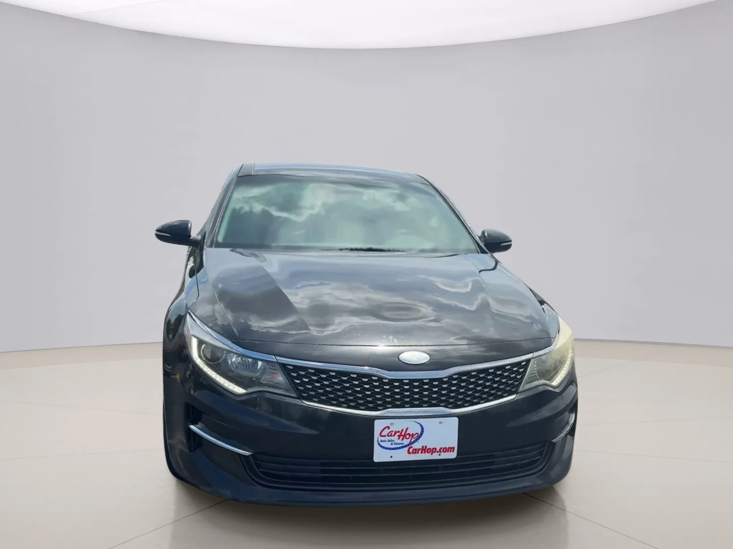 Used 2018 Black Kia EX image 8