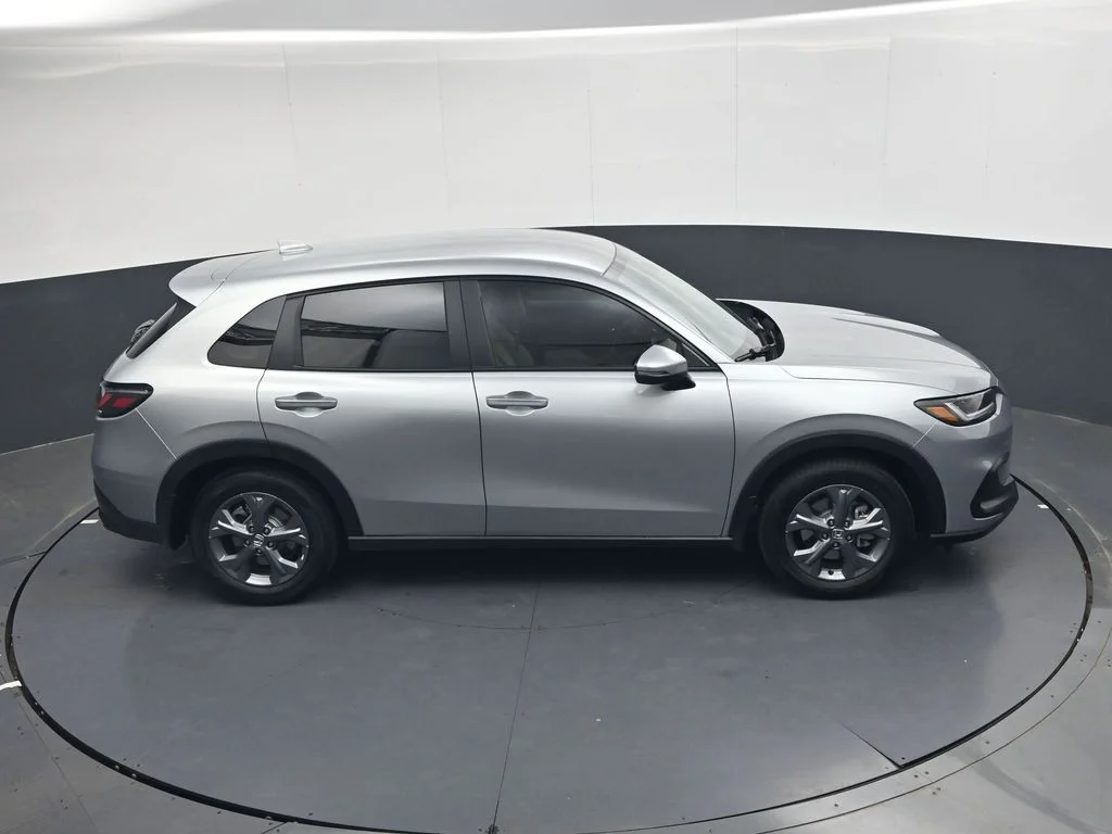 New 2027 Solar Silver Metallic Honda LX image 21