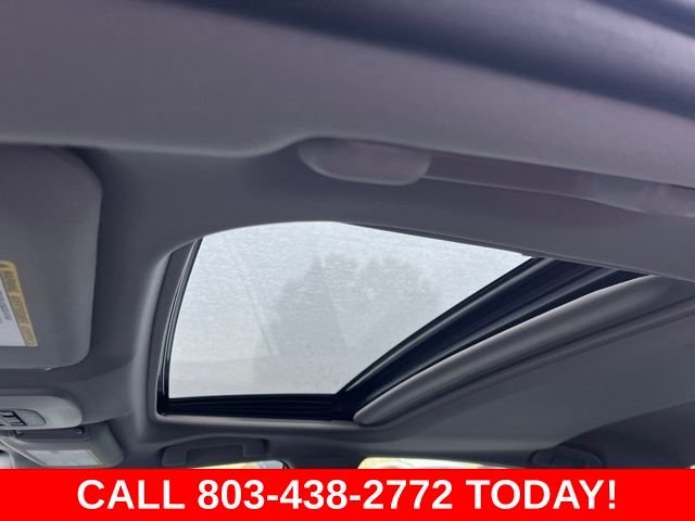 Used 2022 White Toyota SE image 11