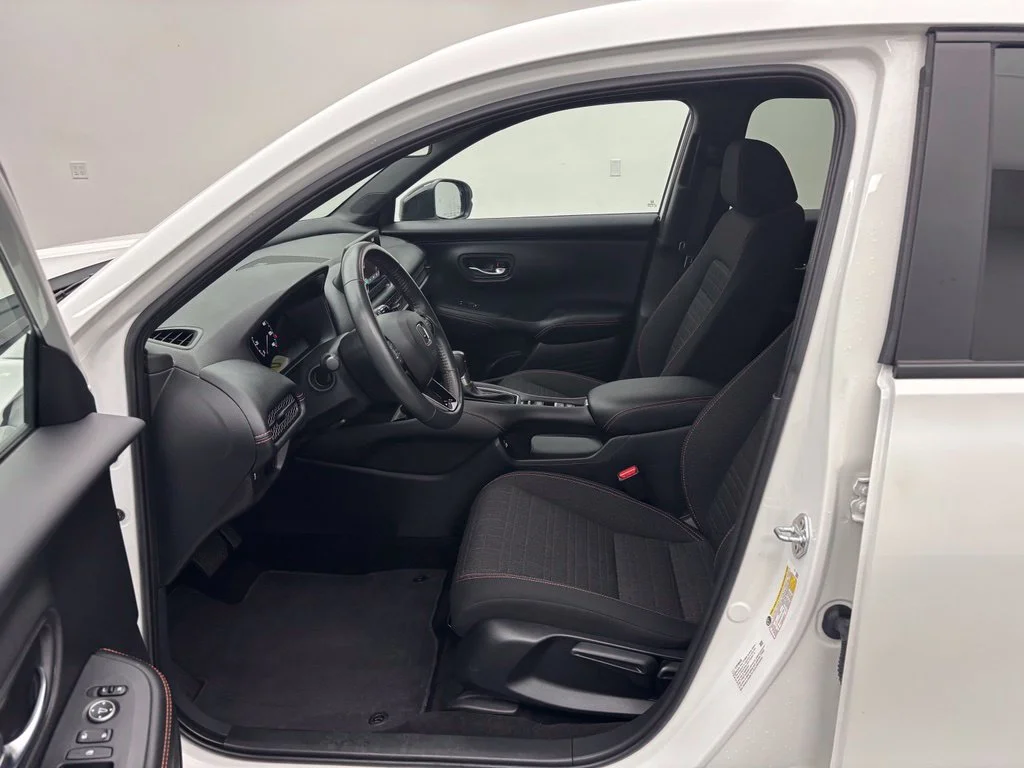Used 2023 White Honda Sport image 21