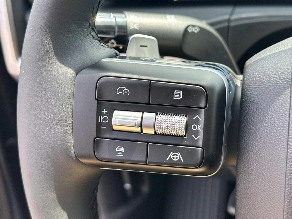 2026 Hyundai Santa Fe Limited - Photo 25
