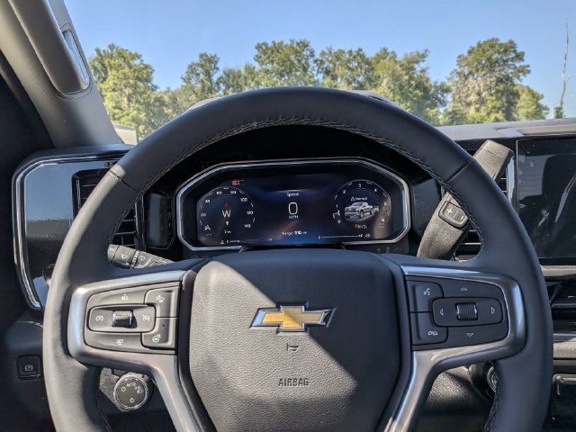 New 2026 Summit White Chevrolet LT image 21