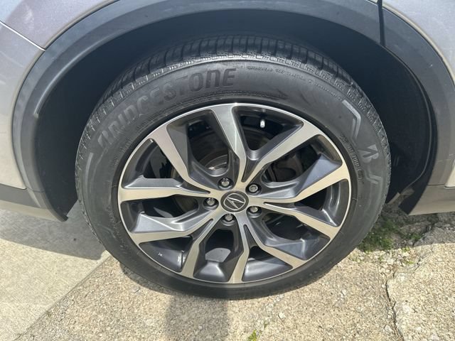 Used 2023 Silver Acura w/Technology Package image 47