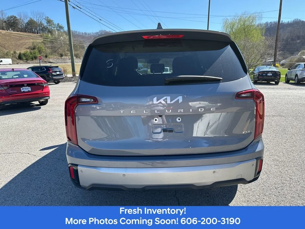 Used 2023 Silver Kia LX image 4
