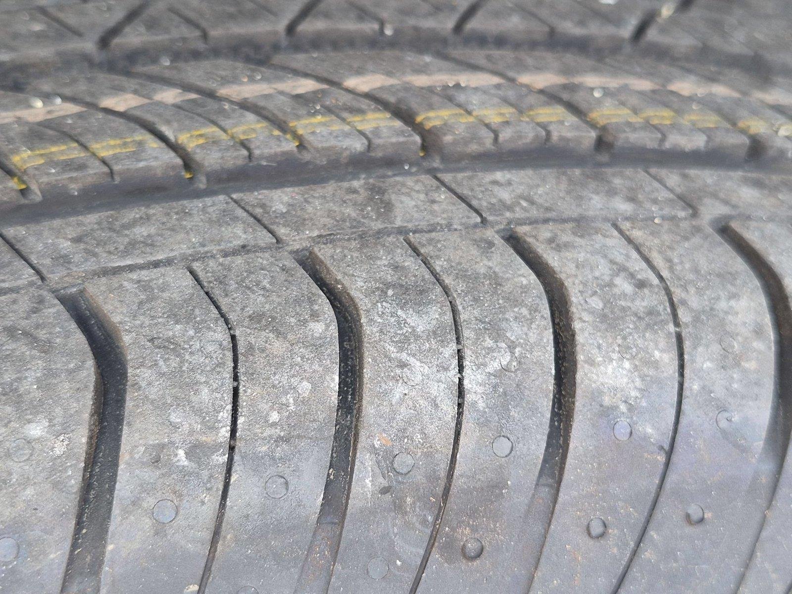 New 2026 Carbonized Gray Metallic Ford XLT image 12