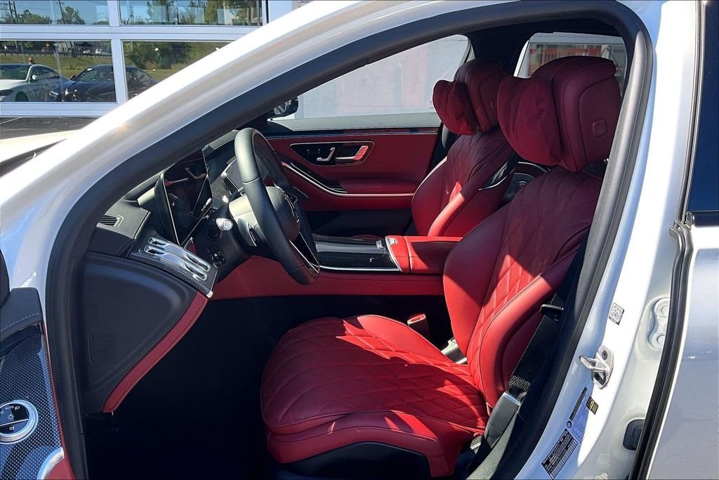 Certified Used 2023  Mercedes-Benz S 580 image 27