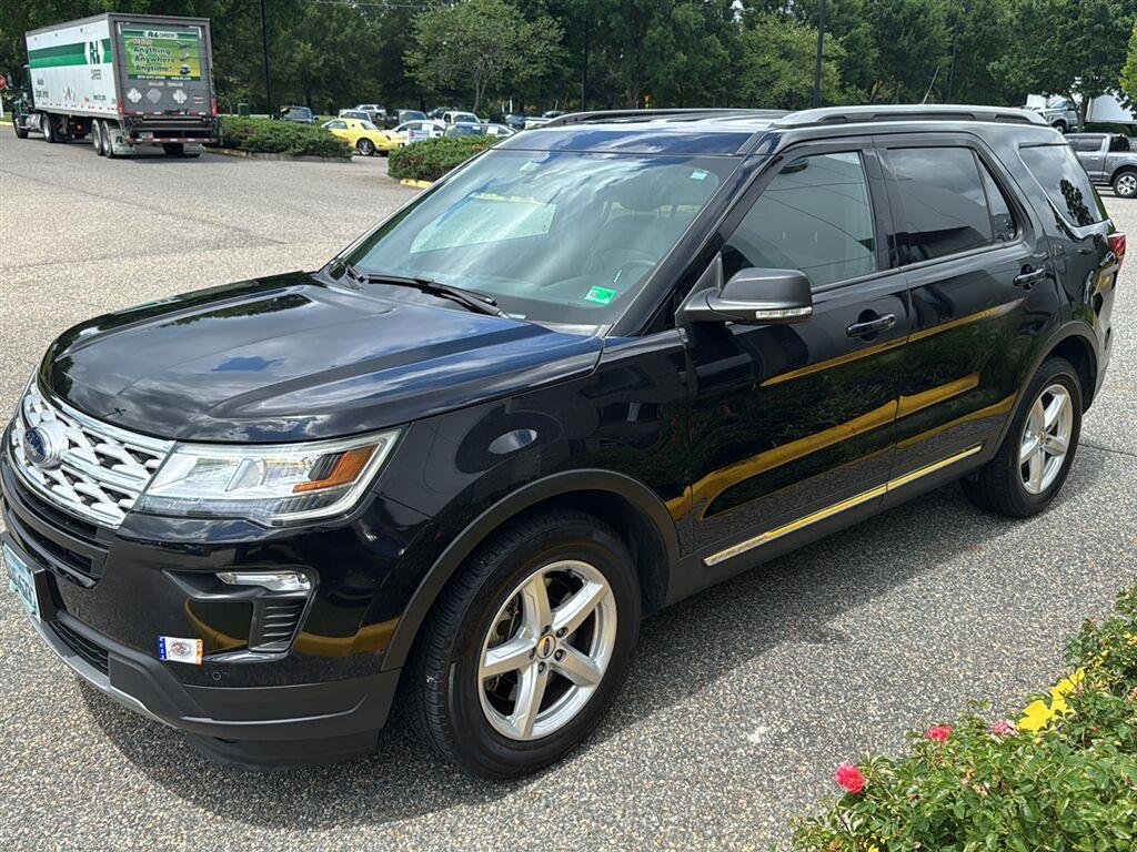 Used 2019 Agate Black Ford XLT image 1