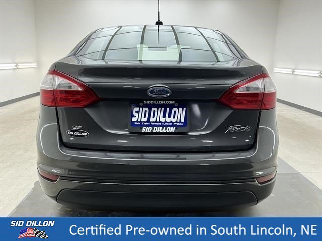 Used 2017 Magnetic Metallic Ford SE image 5