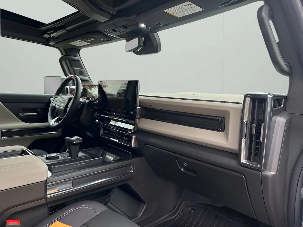 2026 GMC HUMMER EV 2X - Photo 15