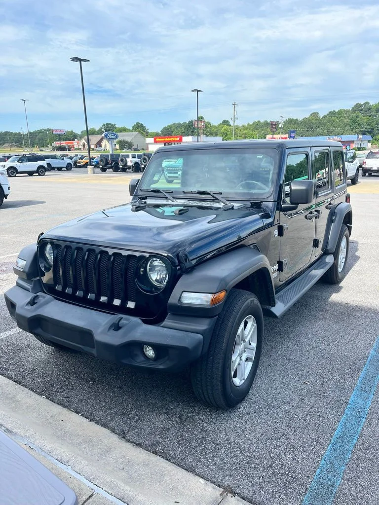 Used 2020 Black Clearcoat Jeep Unlimited Sport S image 18