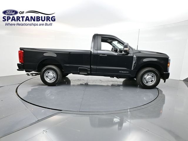 Used 2026 Black Ford XL image 8