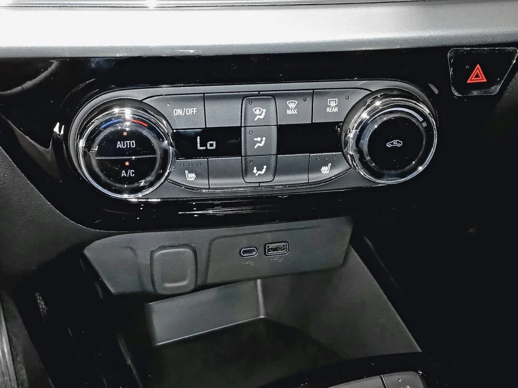 Used 2026 Gray Chevrolet LT image 19
