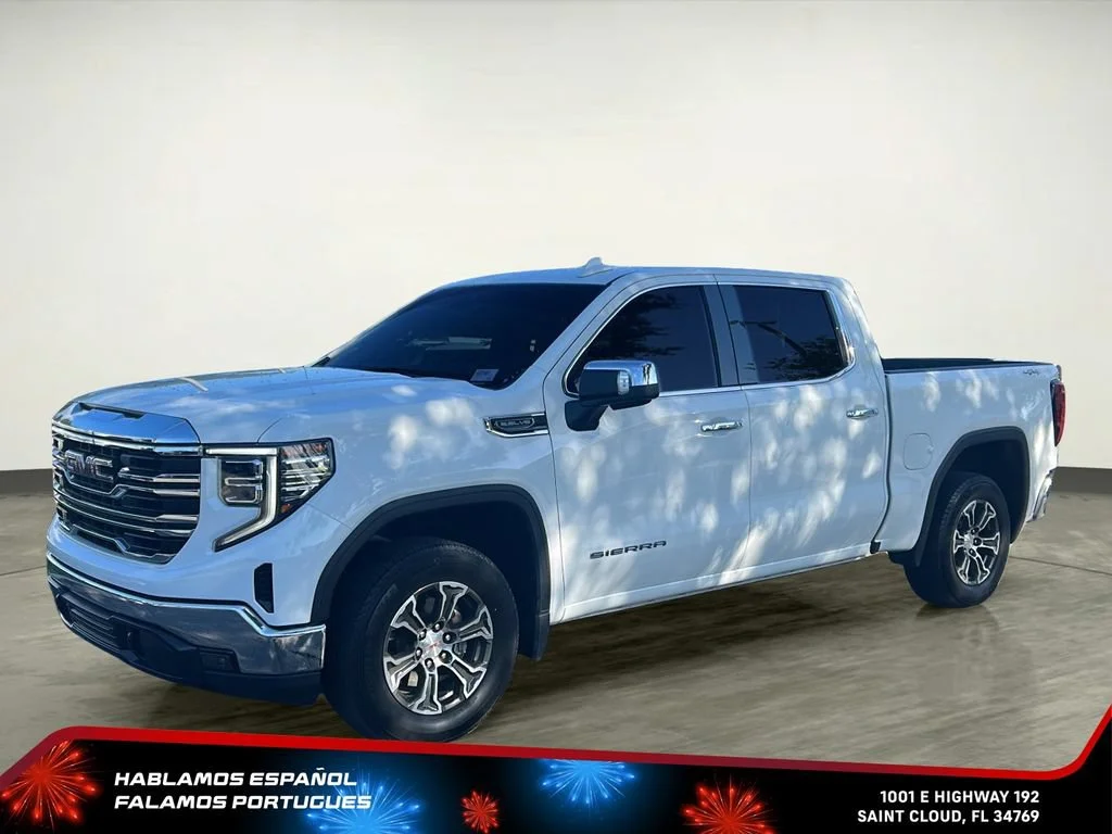 Certified Used 2024 Summit White GMC SLT image 2