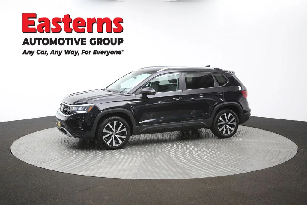 Used 2022 Black Volkswagen 1.5T SE image 54