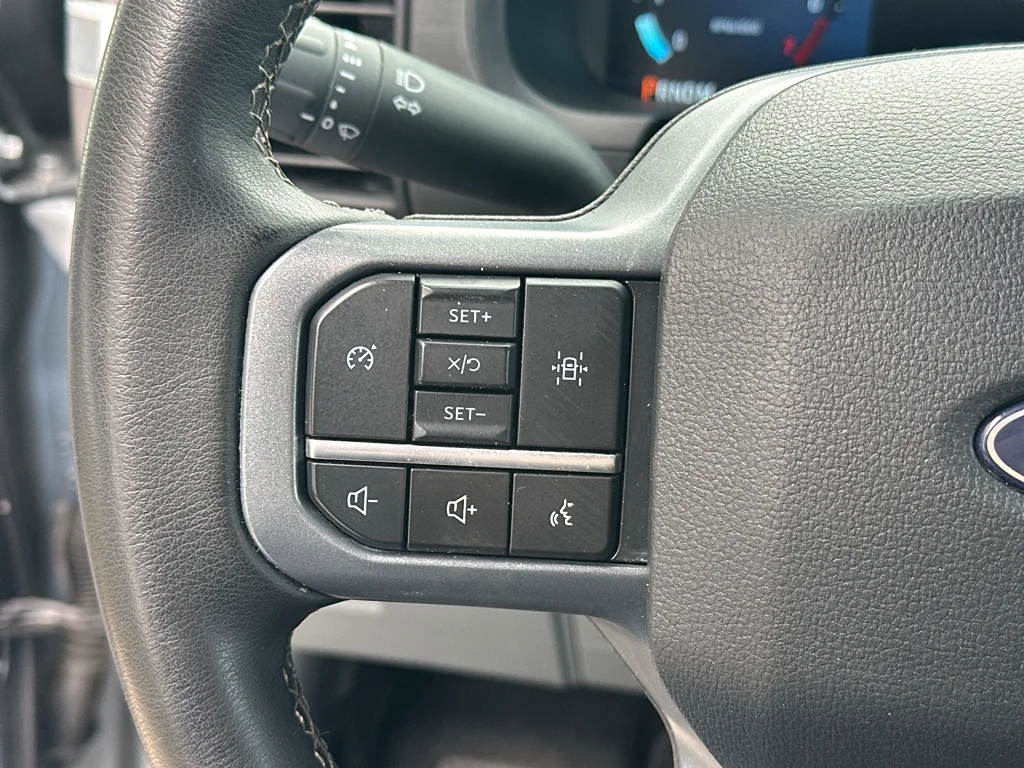 Used 2025 Iconic Silver Metallic Ford XLT image 15