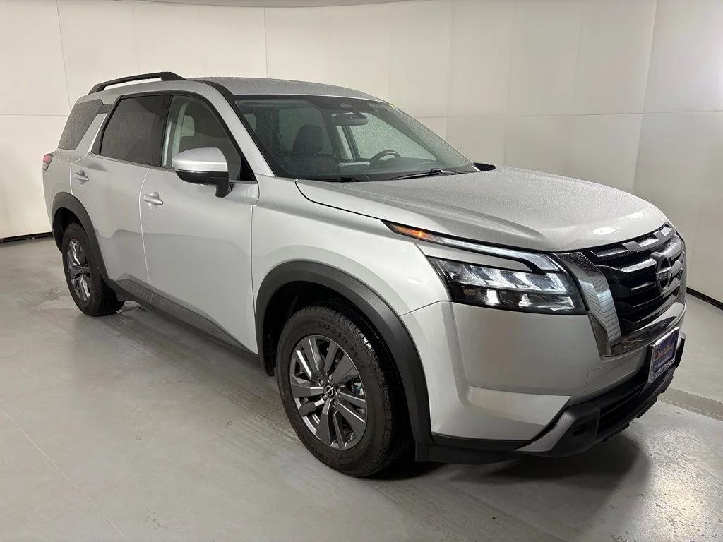 Used 2024 Silver Nissan SV image 2