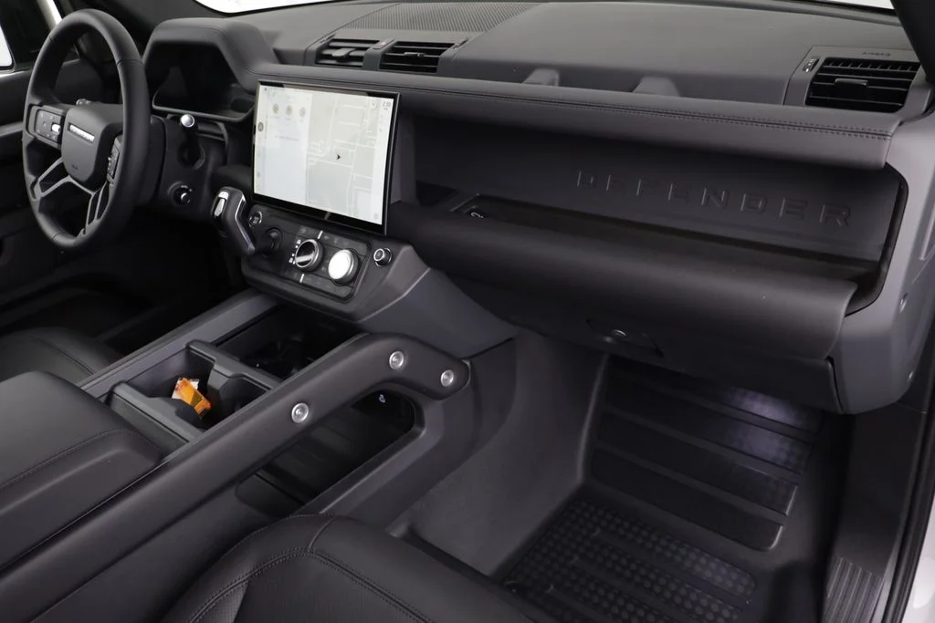 New 2026 Gray Land Rover X-Dynamic SE image 20