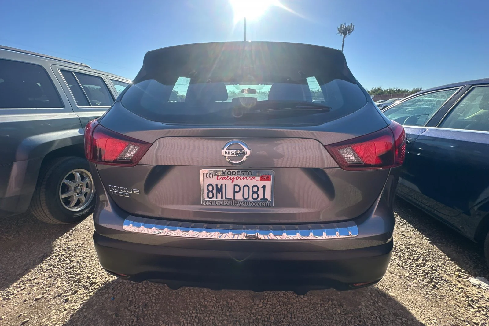 Certified Used 2019 Gun Metallic Nissan S image 6