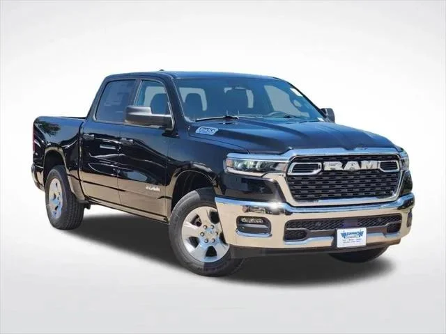 New 2026 Diamond Black Crystal Pearl-Coat Exterior Paint RAM LONE STAR image 1