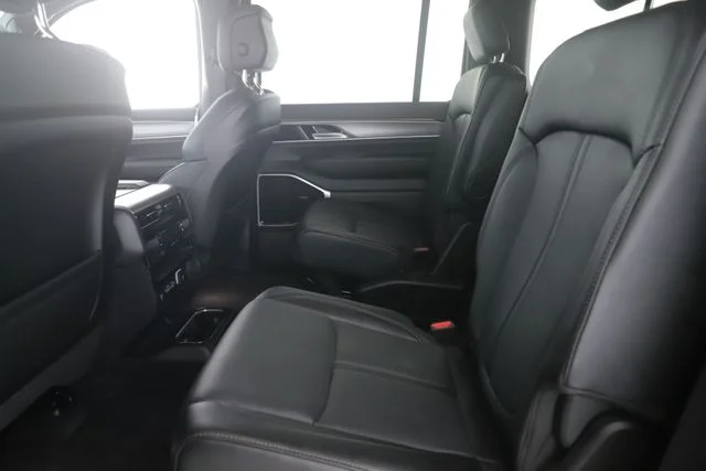 Used 2026 Gray Jeep Limited Altitude image 30