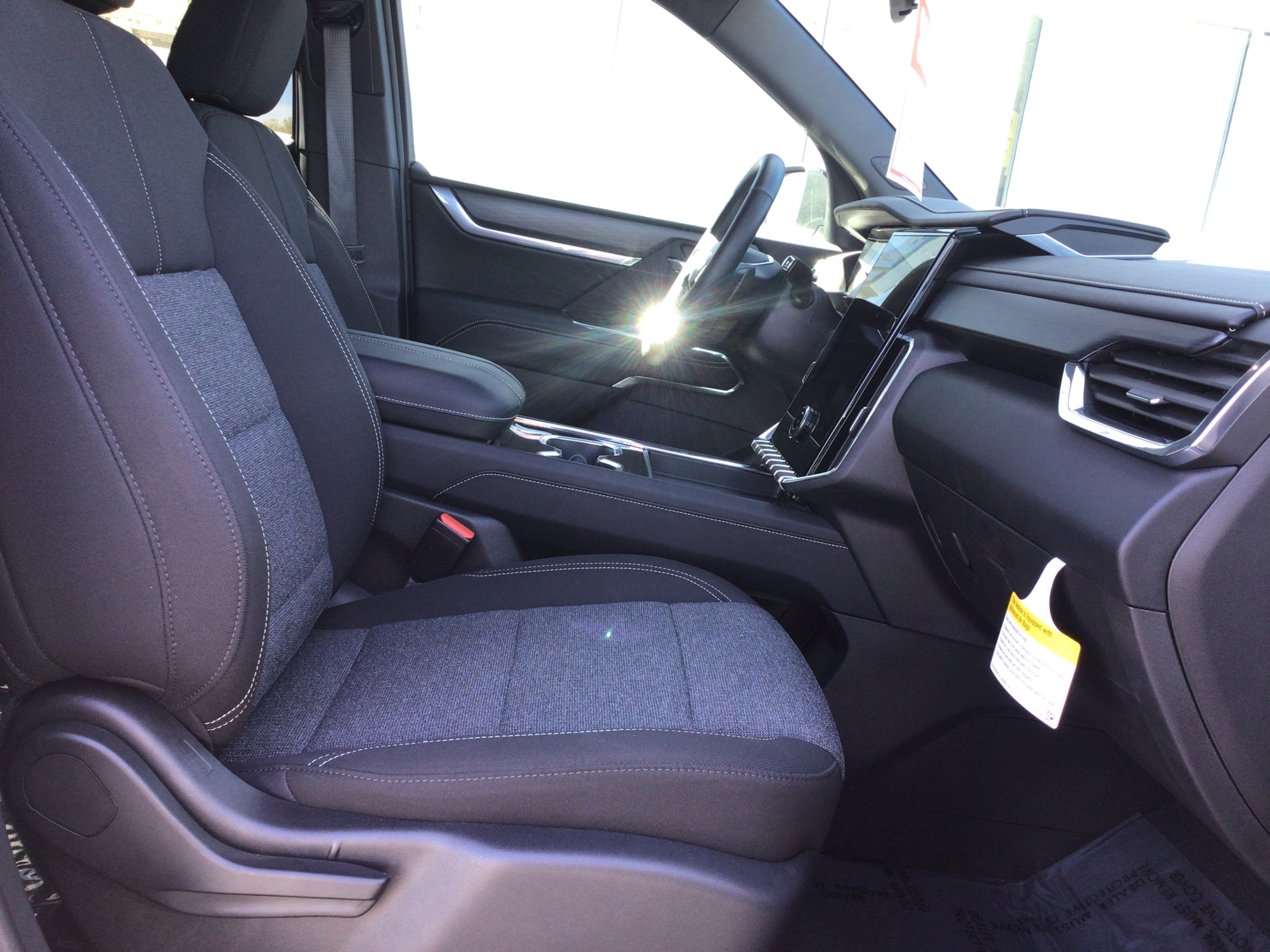 2025 GMC Acadia Elevation - Photo 6