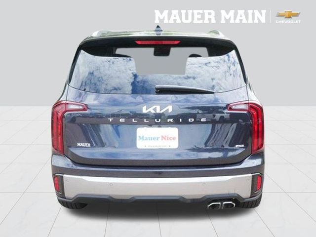 Used 2025 Gray Kia S image 6