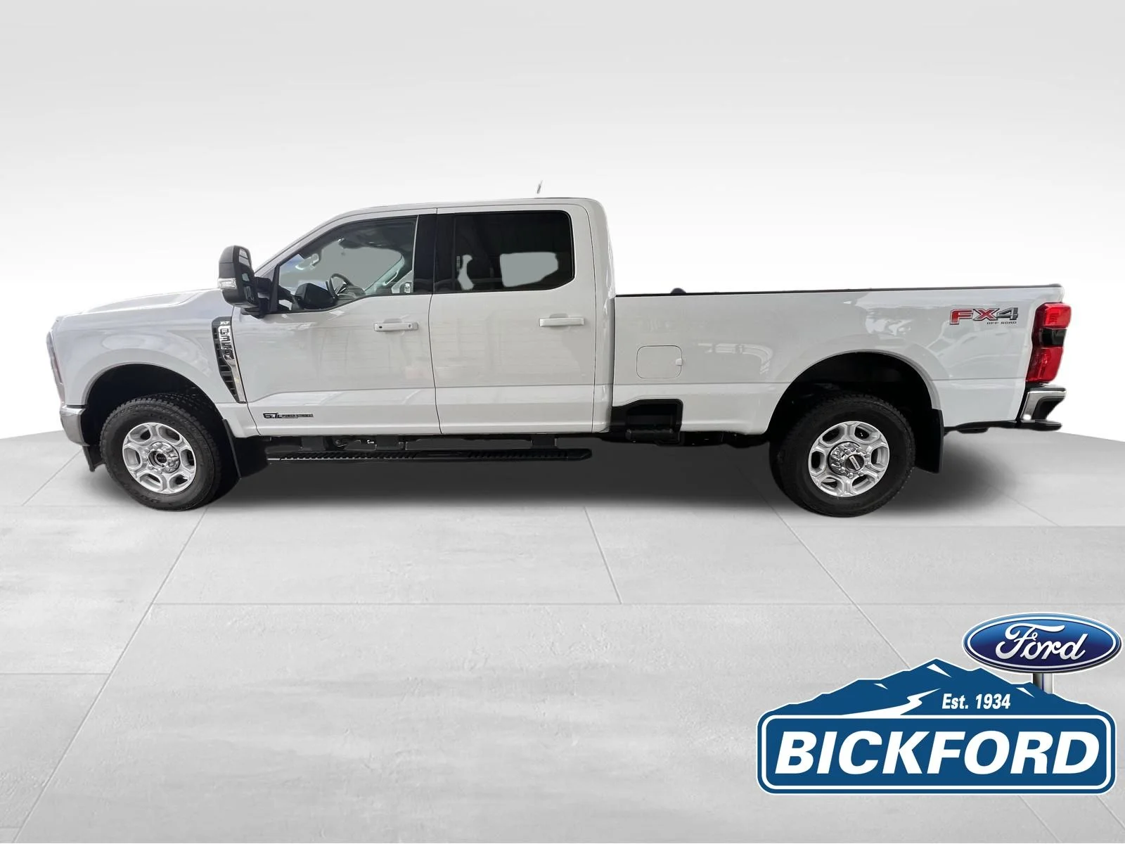 New 2026 White Ford XLT image 8