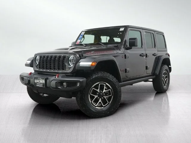 Used 2024  Jeep Rubicon image 1