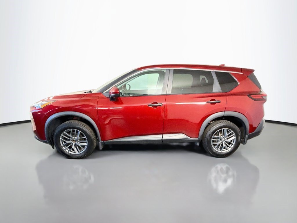 Used 2021 Scarlet Ember Tintcoat Nissan S image 4