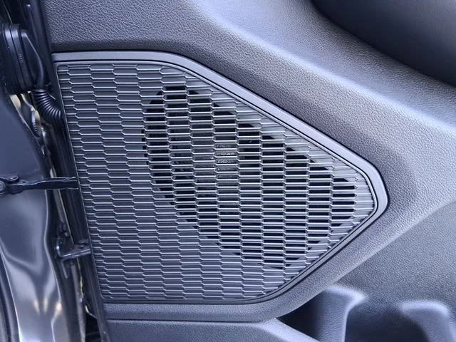 New 2026 Baltic Gray Metallic Clear-Coat Exterior Paint Jeep Altitude image 26
