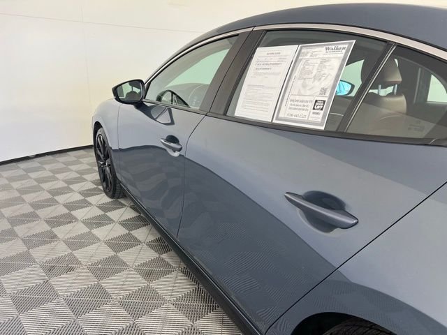 Used 2024 Gray Mazda 2.5 S Carbon Edition image 10