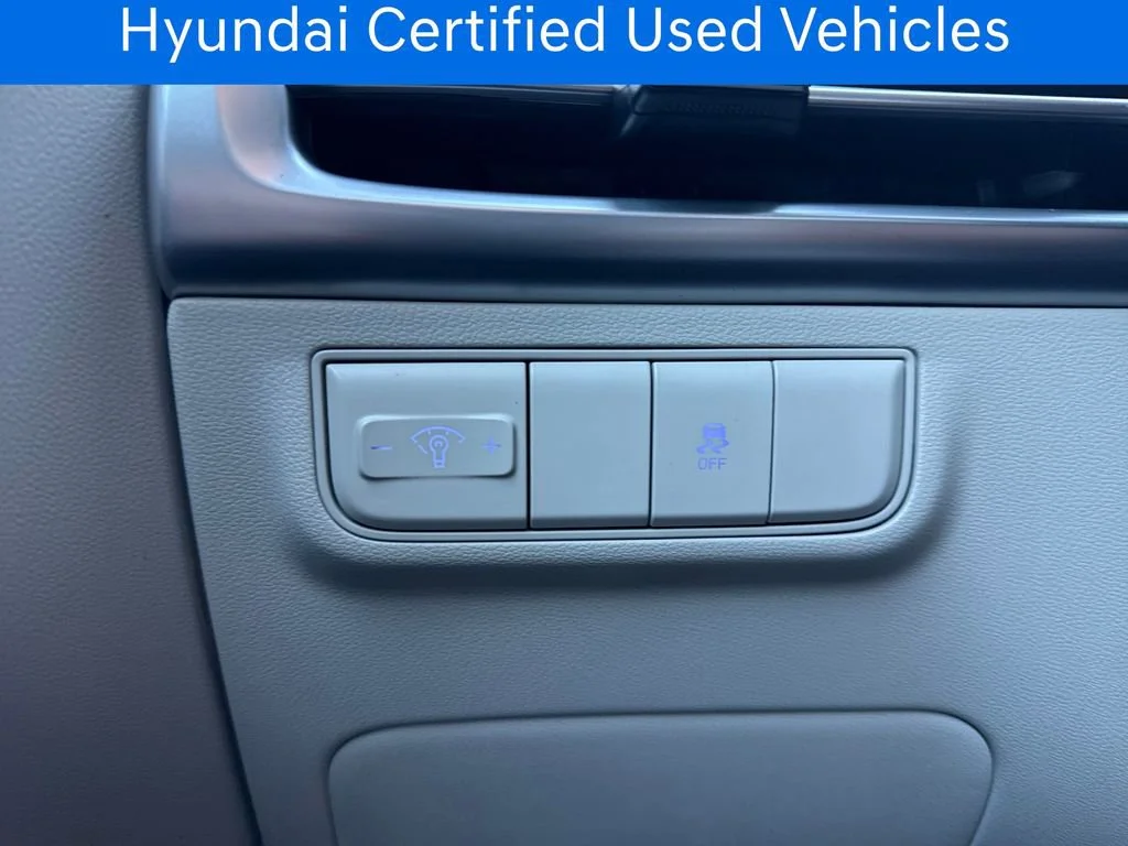 Certified Pre-Owned 2025 Hyundai Tucson SE