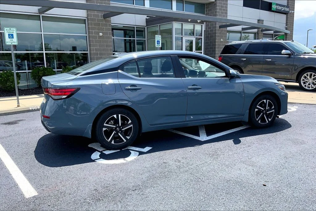 Used 2025 Gray Nissan SV image 6