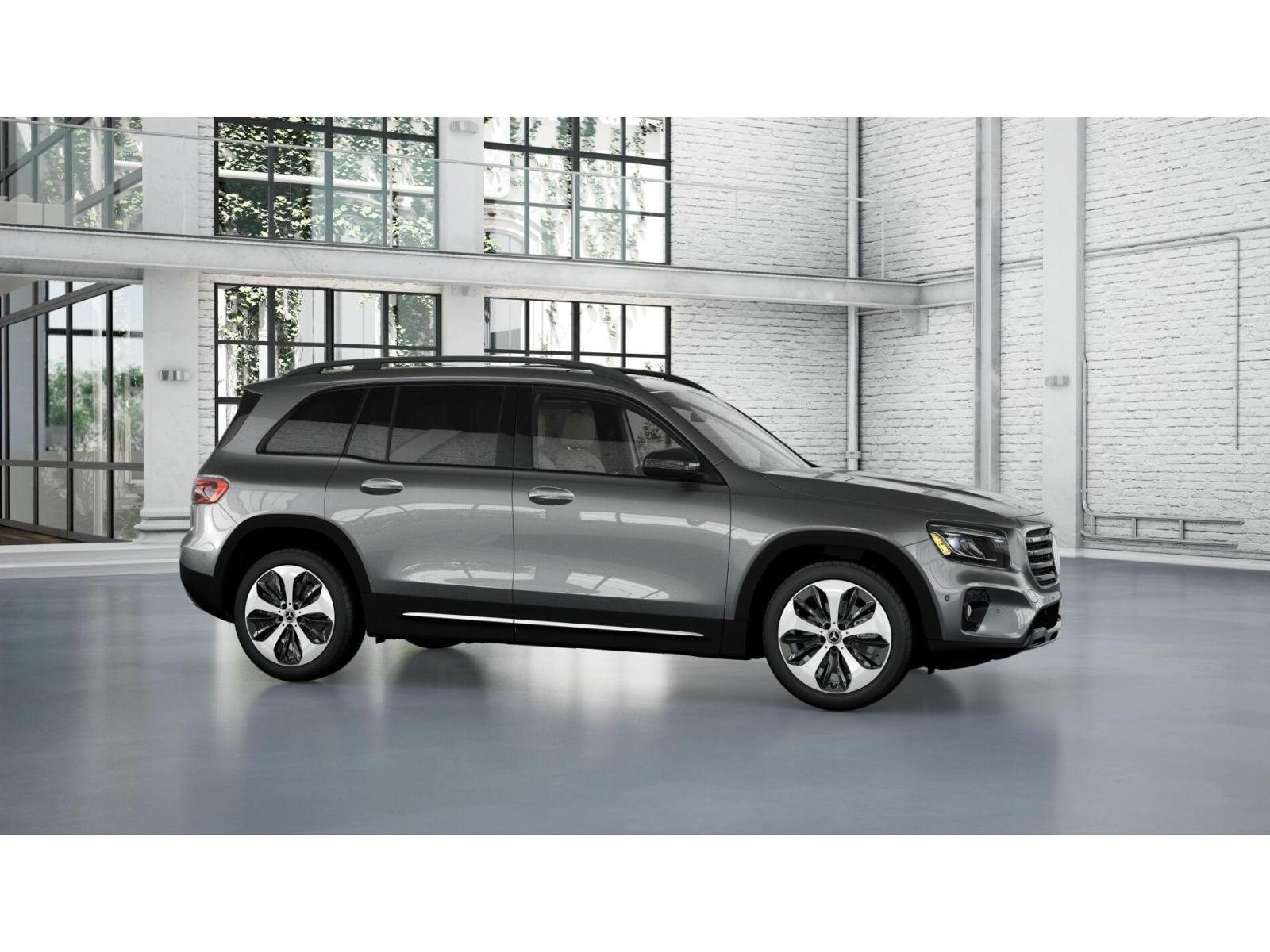 New 2026 Mountain Grey Metallic Mercedes-Benz GLB 250 4D Sport Utility image 15