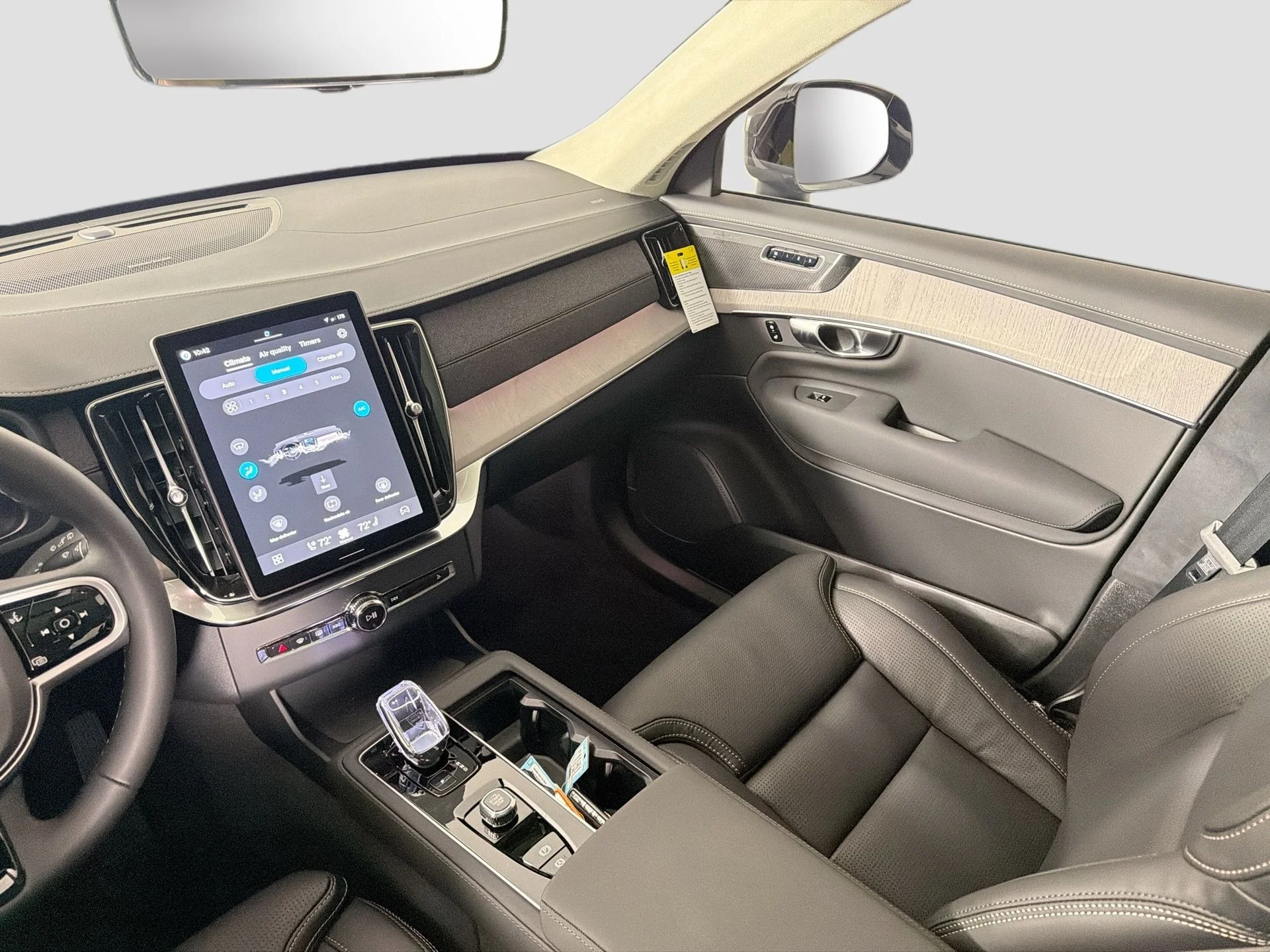 New 2026 Onyx Black Volvo Ultra image 22