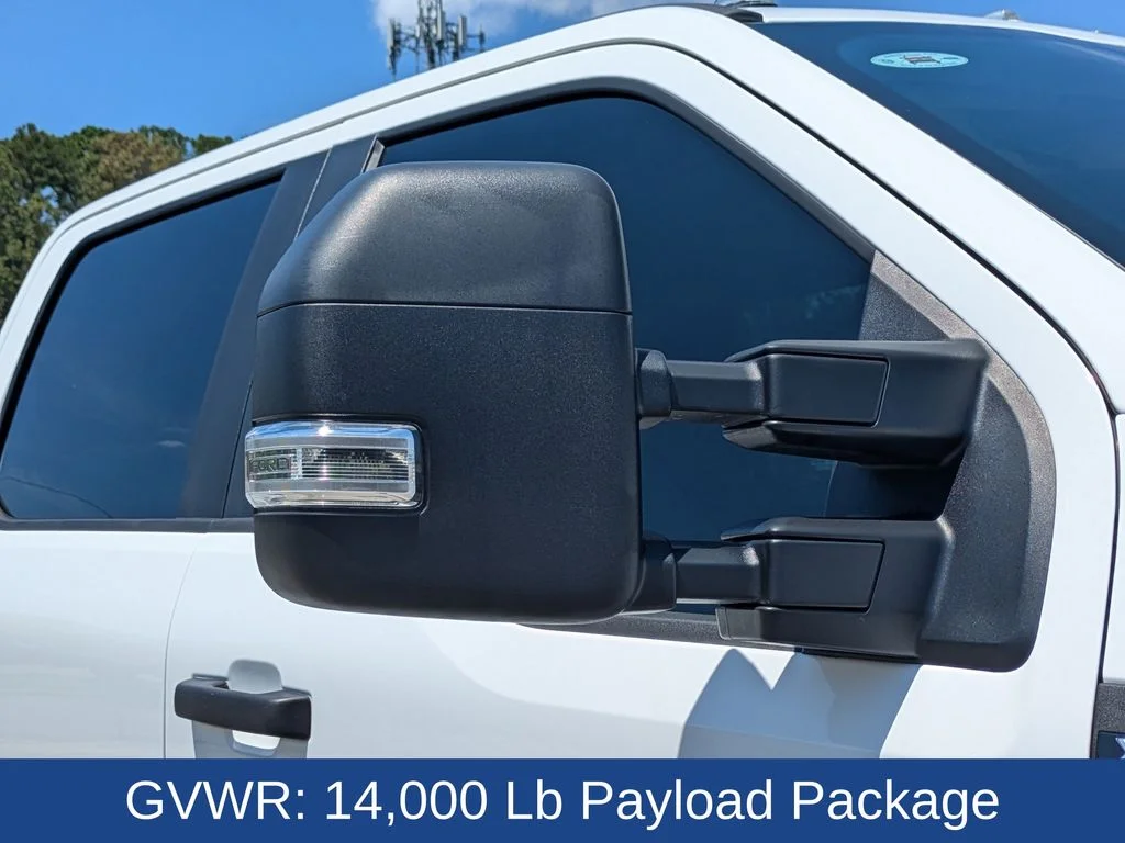 Certified Used 2025 Oxford White Ford XL image 12