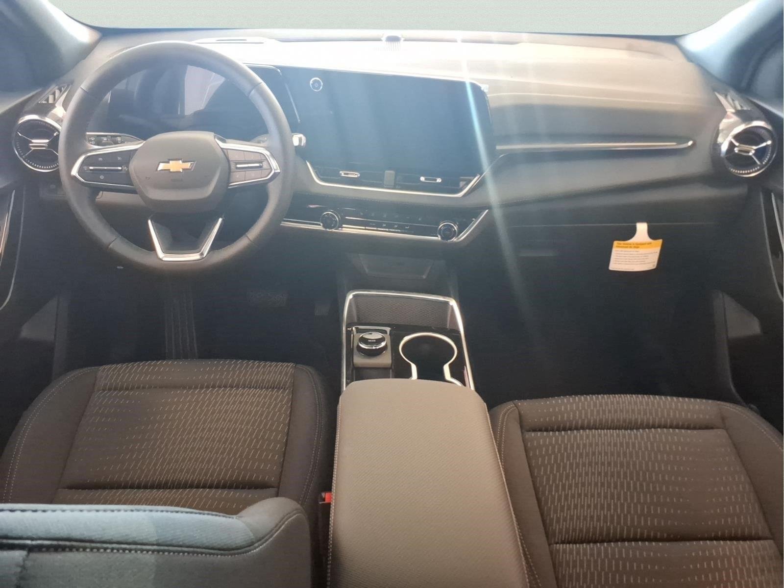 New 2027 Summit White Chevrolet LT image 11