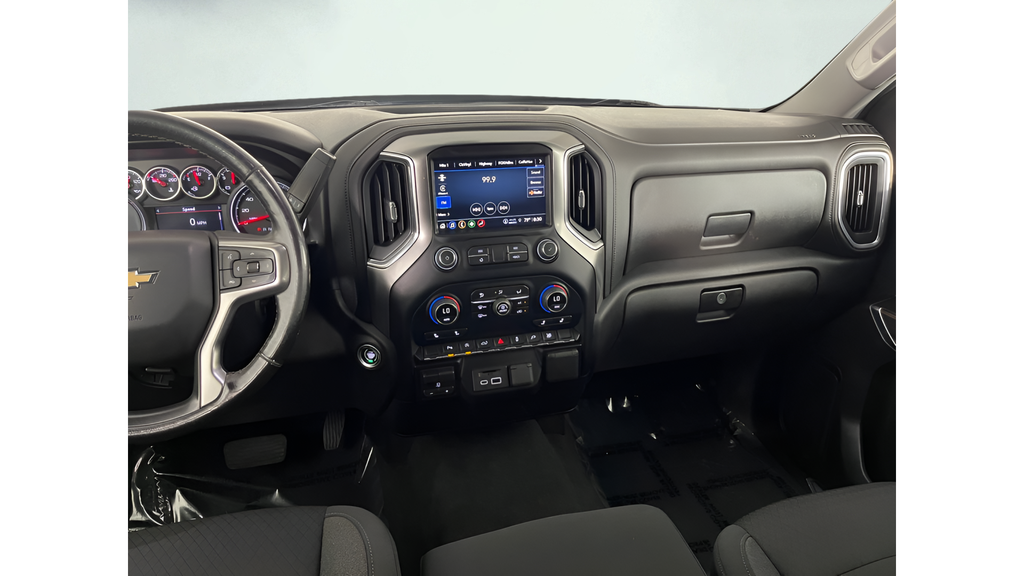 Used 2021 Gray Chevrolet LT image 17