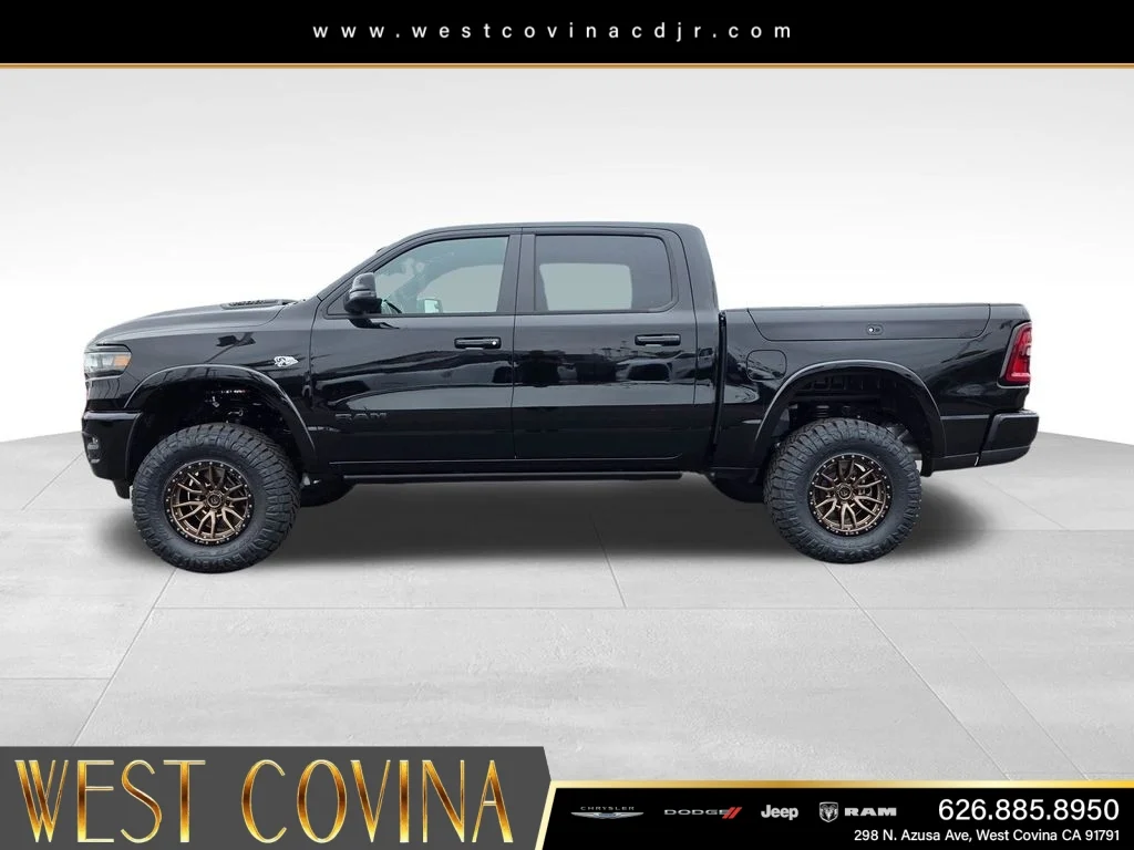 New 2026 Diamond Black Crystal Pearl-Coat Exterior Paint RAM Laramie image 8