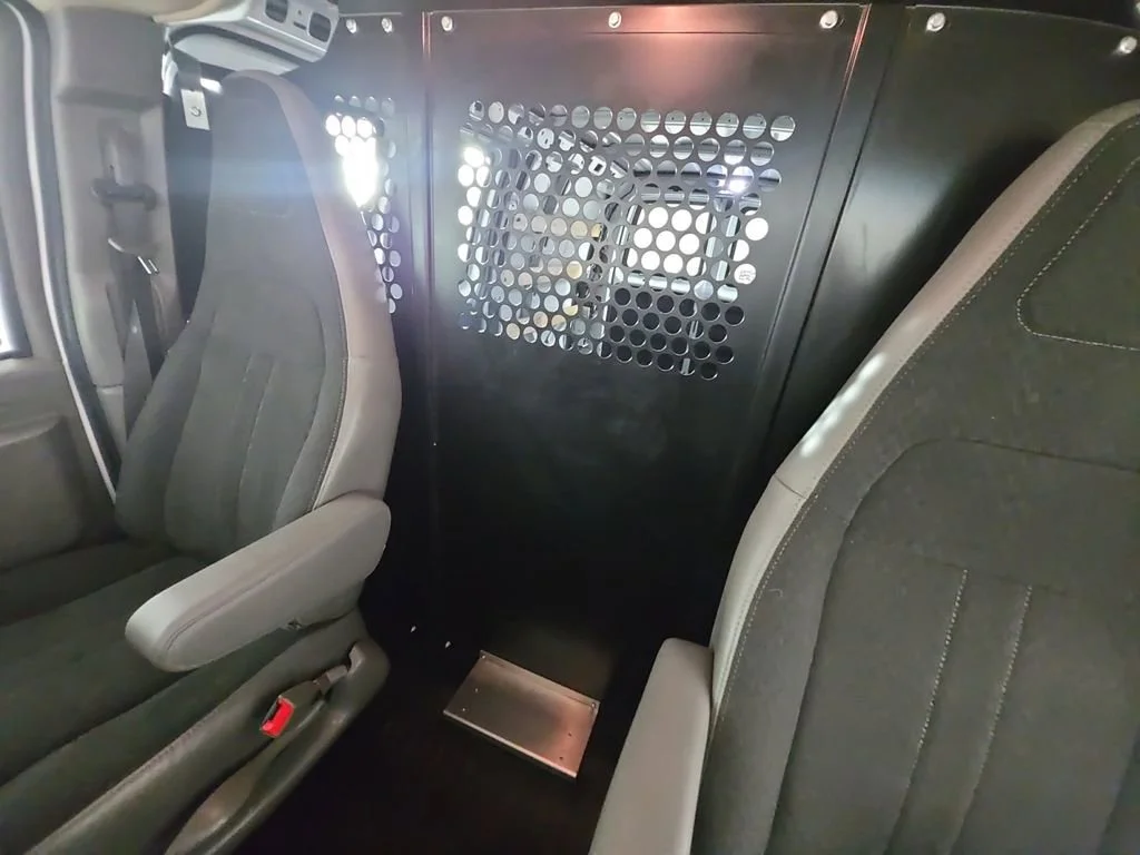Used 2024 Summit White Chevrolet WT image 13
