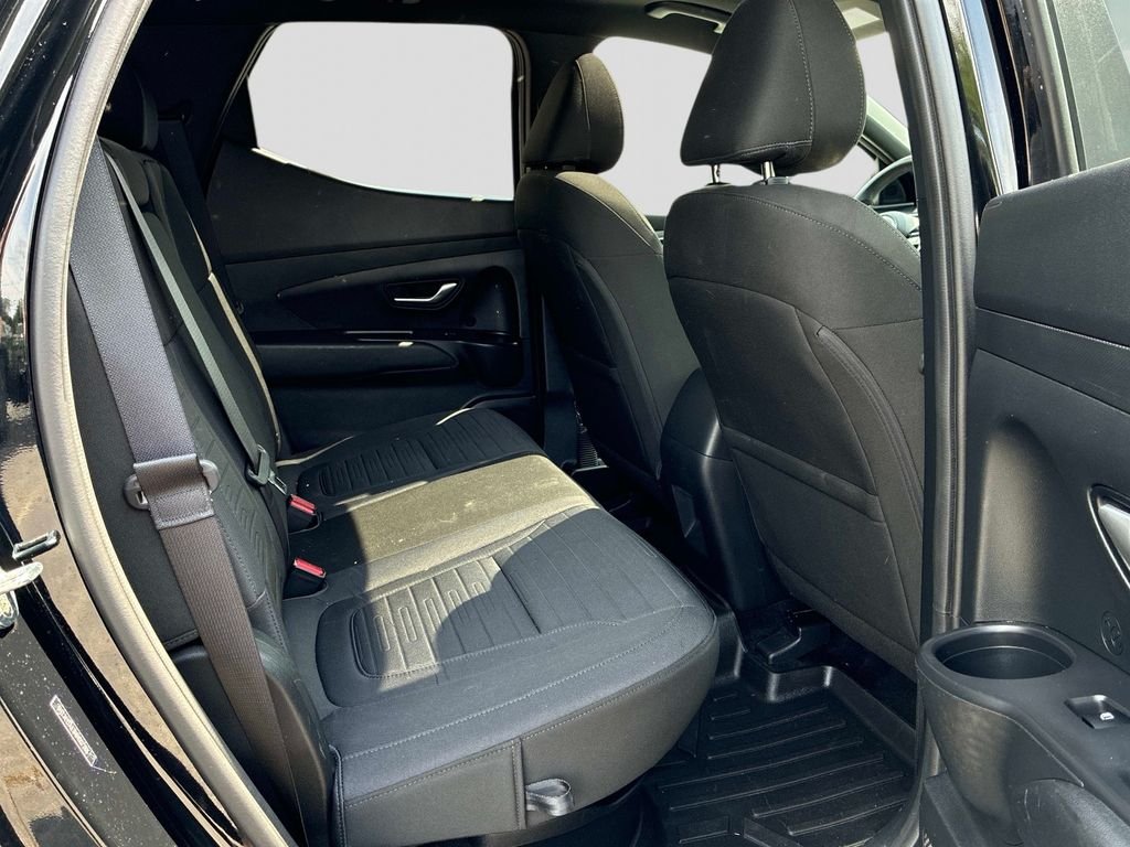 Used 2022 Black Hyundai SEL image 10