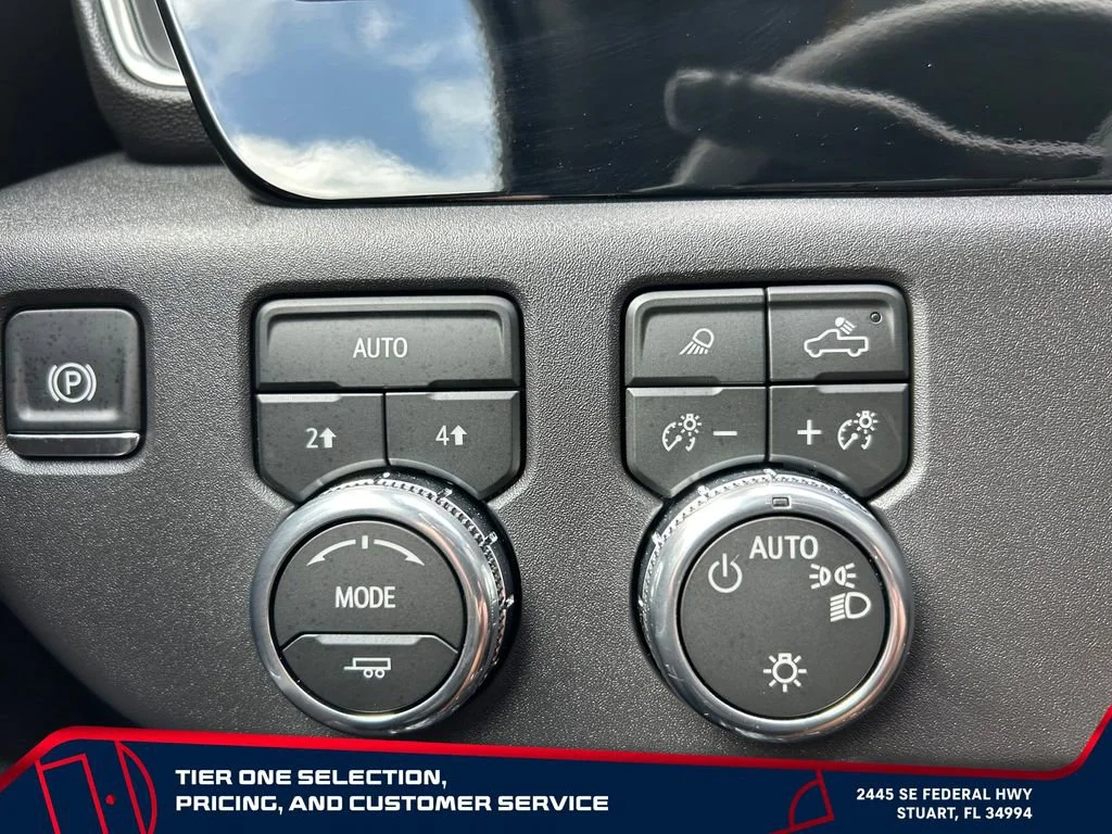 New 2026 Onyx Black GMC SLE image 25