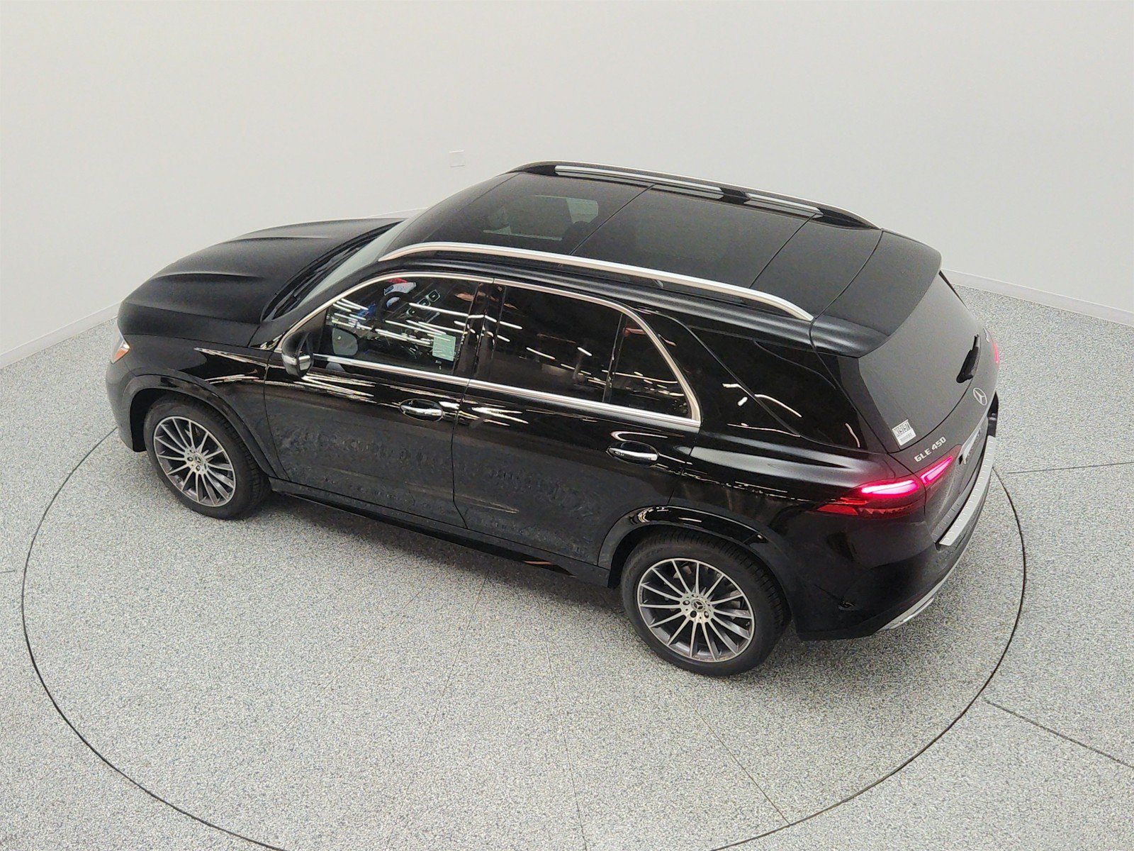 New 2026 Black Mercedes-Benz GLE 450 4MATIC® SUV image 53