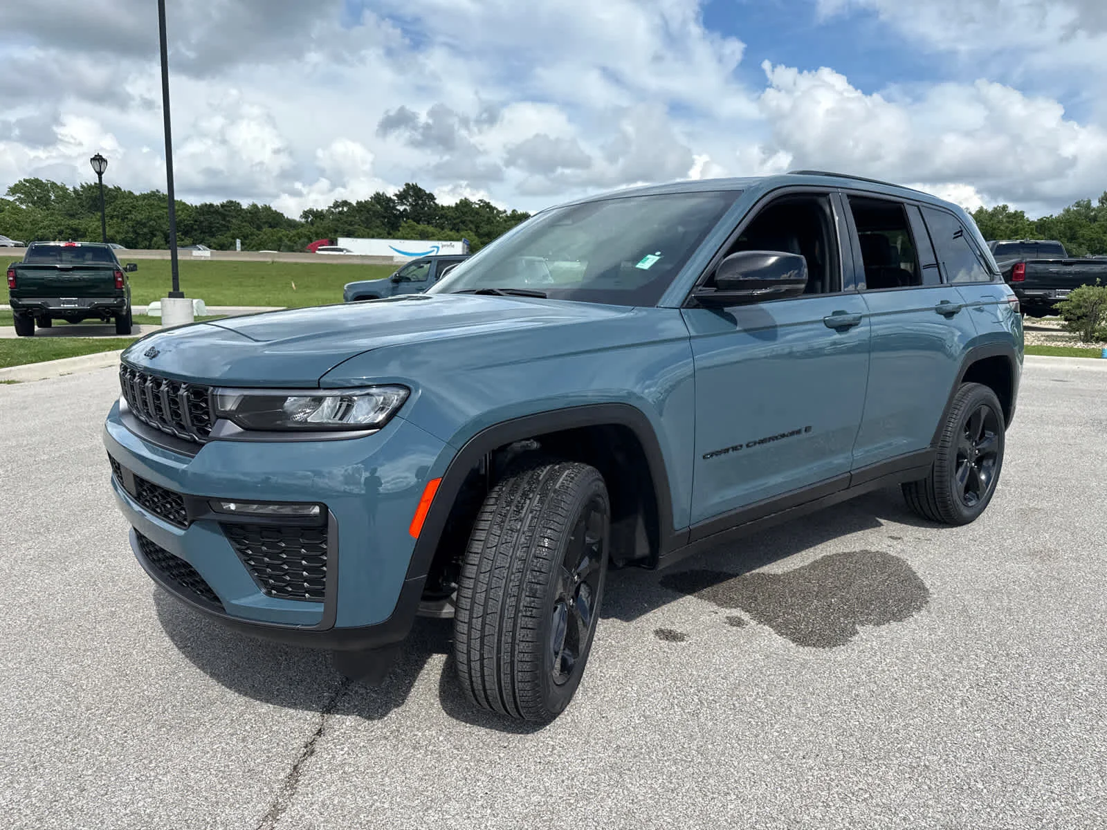 New 2026 Steel Blue Exterior Paint Jeep Limited image 4