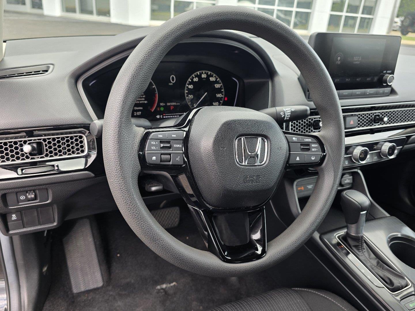 Used 2025  Honda LX image 10