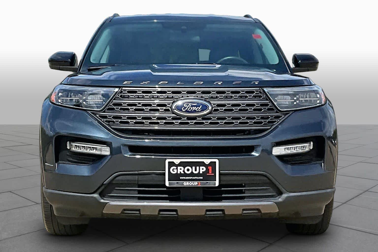 Used 2022 Stone Blue Metallic Ford XLT image 4