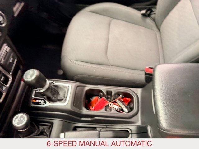 Used 2022 Gray Jeep Unlimited Sport S image 15