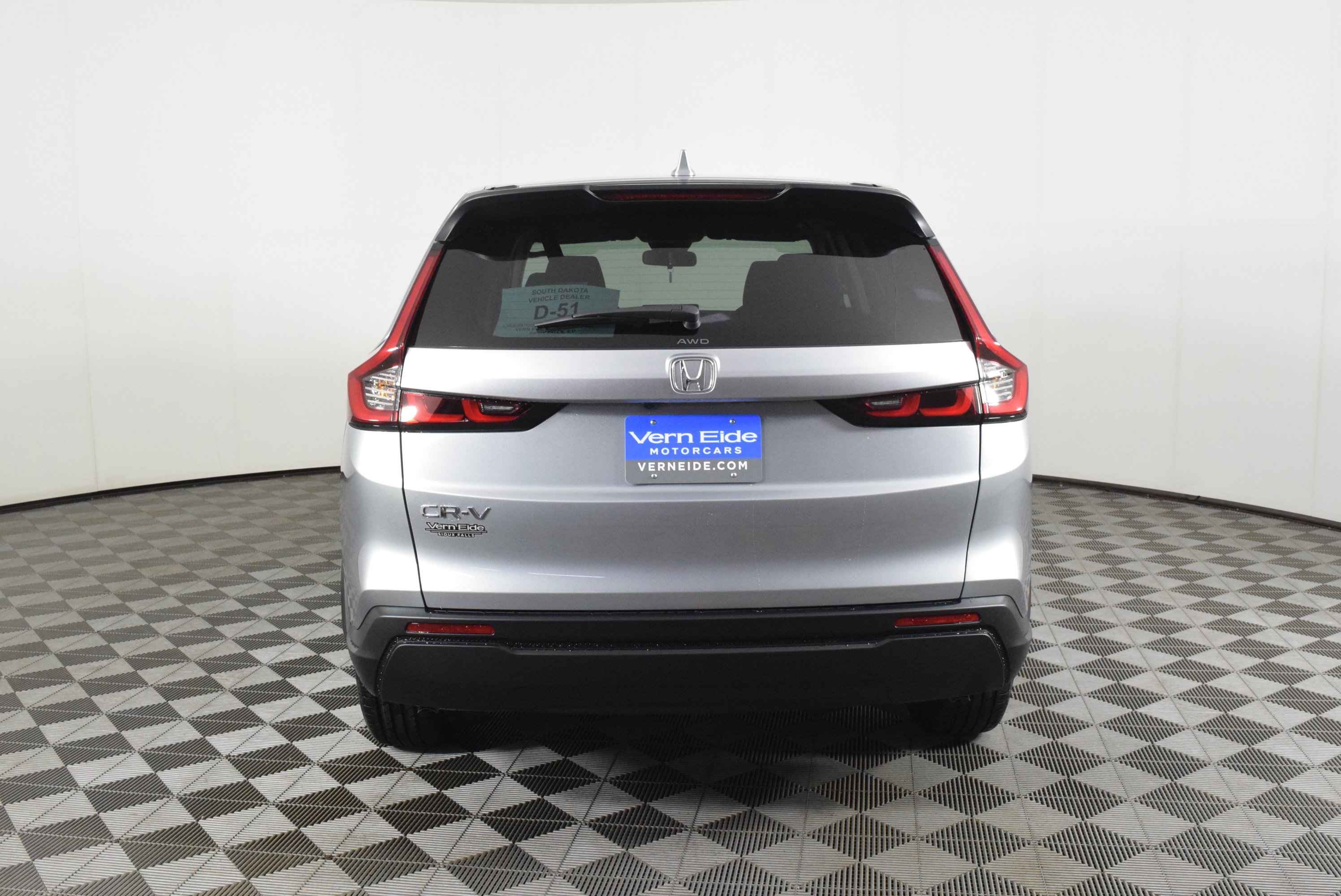 New 2026 Solar Silver Metallic Honda LX image 7