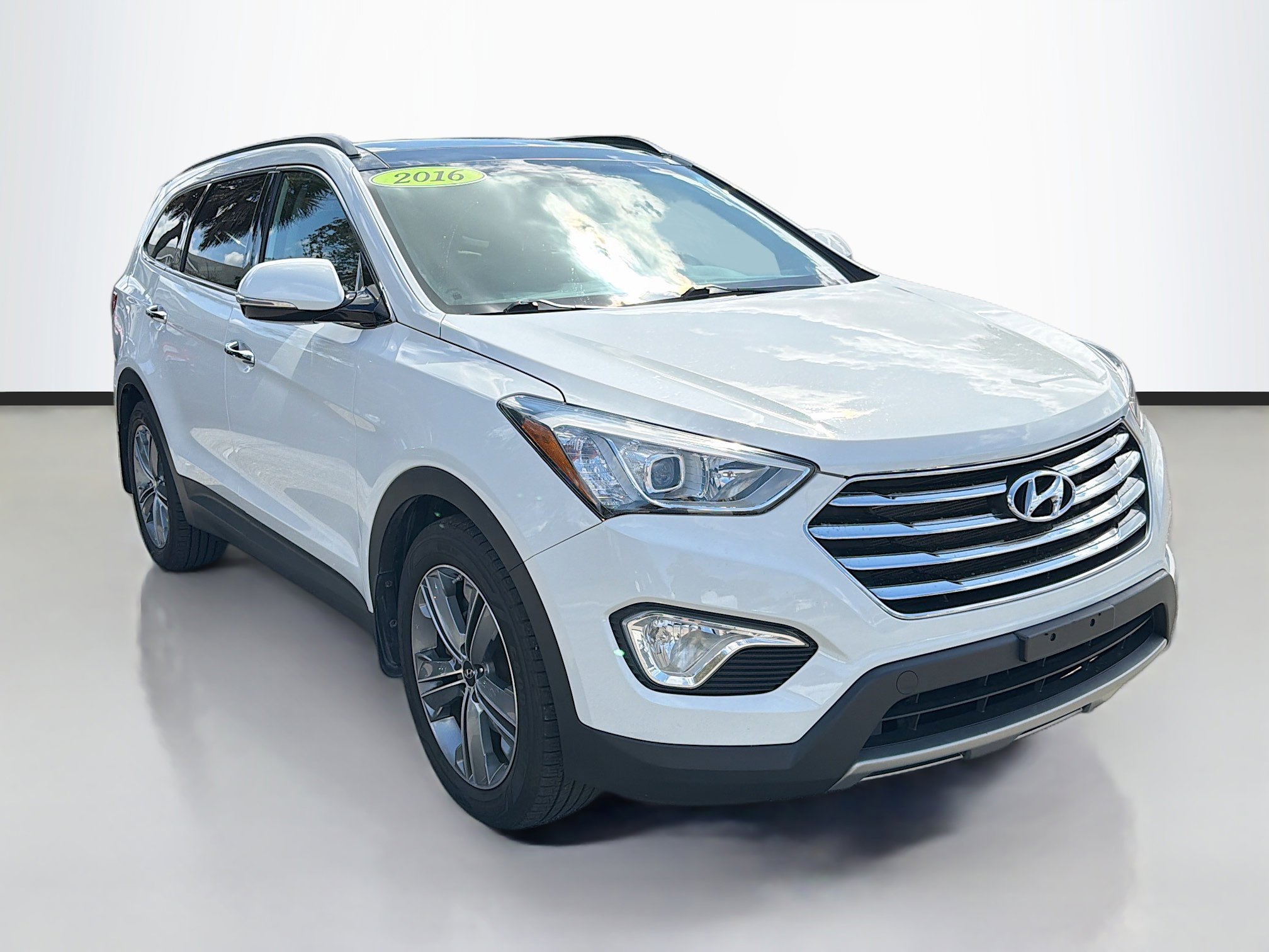 2016 Hyundai Santa Fe SE